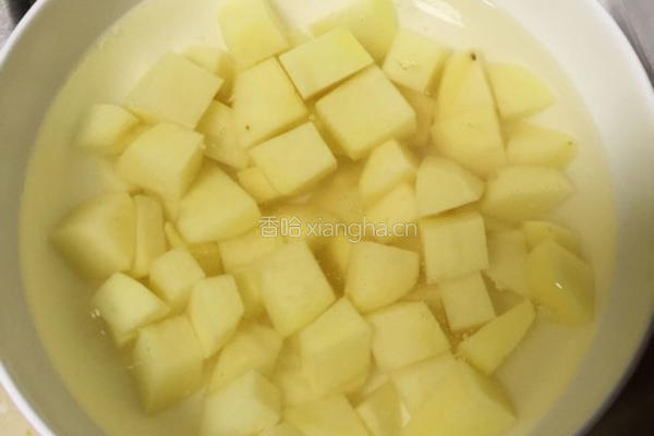 咖喱牛肉水果饭的做法图解3