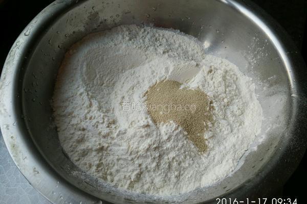 肉包子的做法图解1