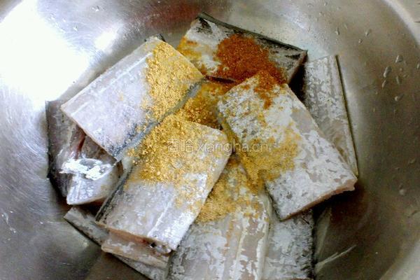 酥香带鱼的做法图解2