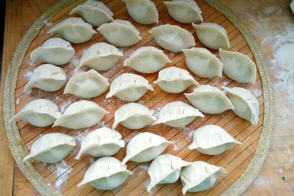 芹菜馅饺子的做法图解14