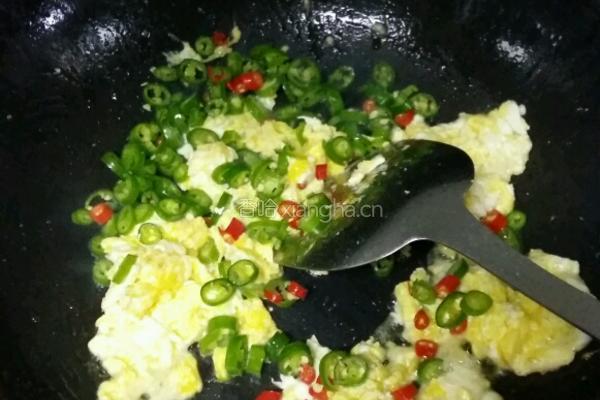 蒸芹菜叶的做法图解10