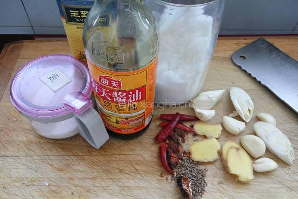 铁锅香辣鸡胗的做法图解2