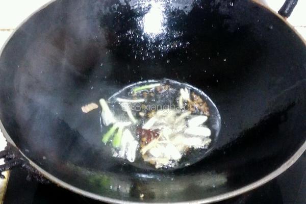 包菜粉丝回锅肉的做法图解4