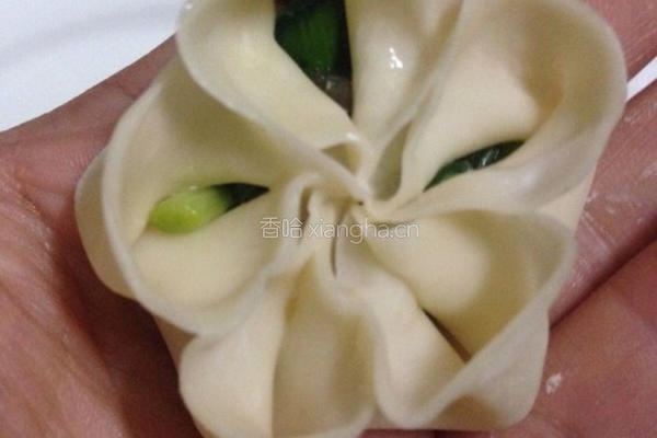 花朵蒸饺的做法图解5