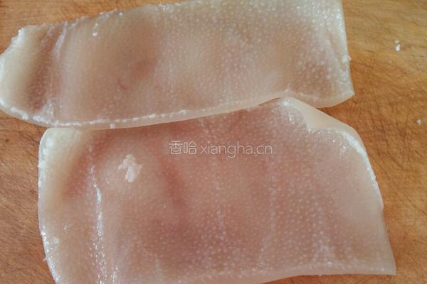 胡萝卜（肉皮冻）的做法图解3