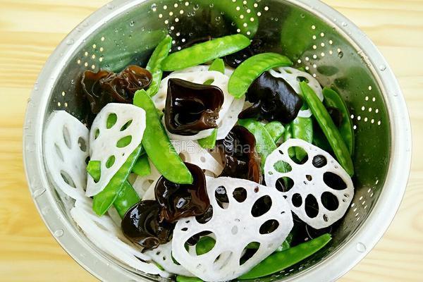 荷塘小炒的做法图解8