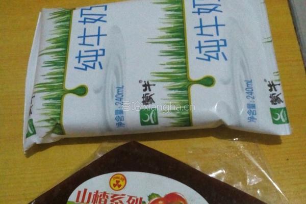 山嵖牛奶羹的做法图解1