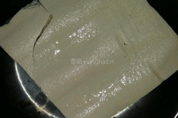 湘味，黄丁鱼豆腐汤的做法图解2