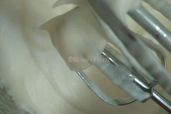 草莓奶油蛋糕卷的做法图解6