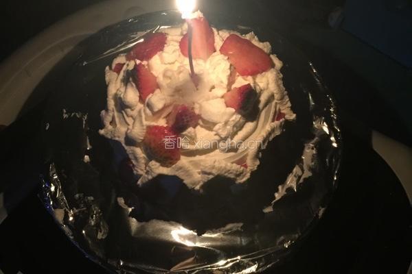 奶油草莓蛋糕6寸的做法图解6