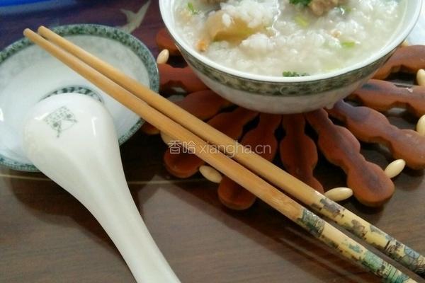 排骨虾仁粥的做法图解6