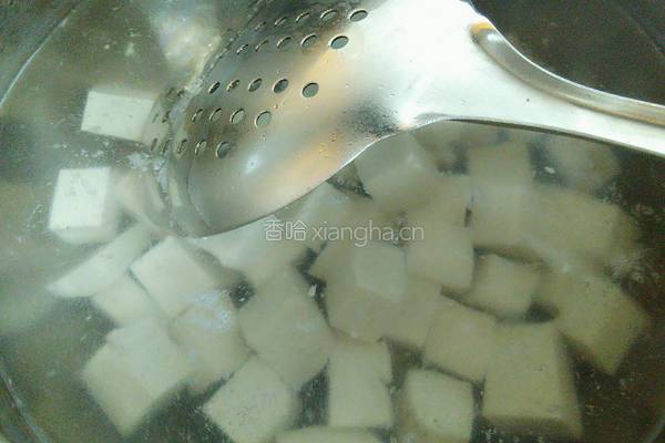 酸辣拌豆腐的做法图解2