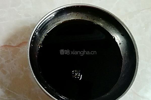 紫甘蓝炒面的做法图解3