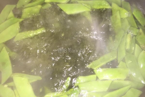 豆角炒腊肉的做法图解5
