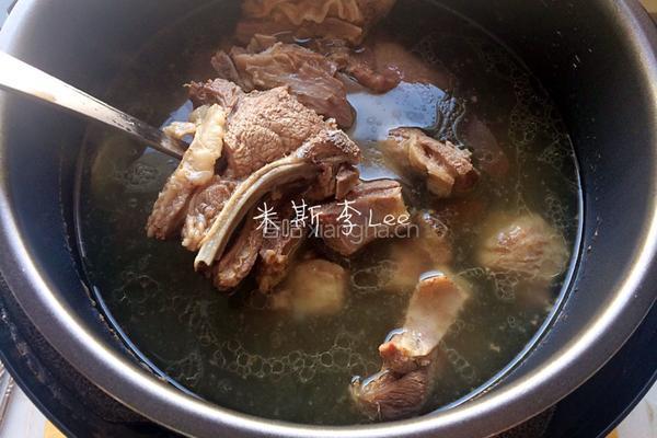 清炖羊肉粉汤的做法图解11