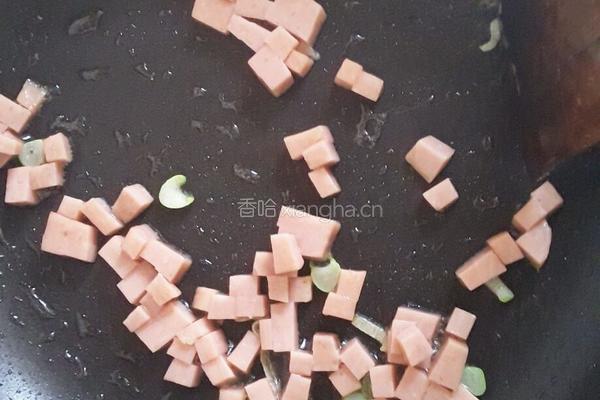 香菇火腿鸡蛋面的做法图解10