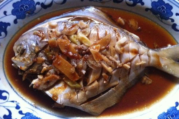 清蒸鲳鱼的做法图解4