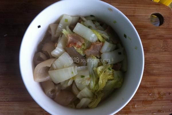 猪皮肉渣炒白菜的做法图解8