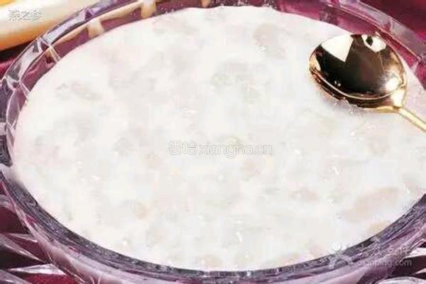 牛奶燕窝的做法图解3