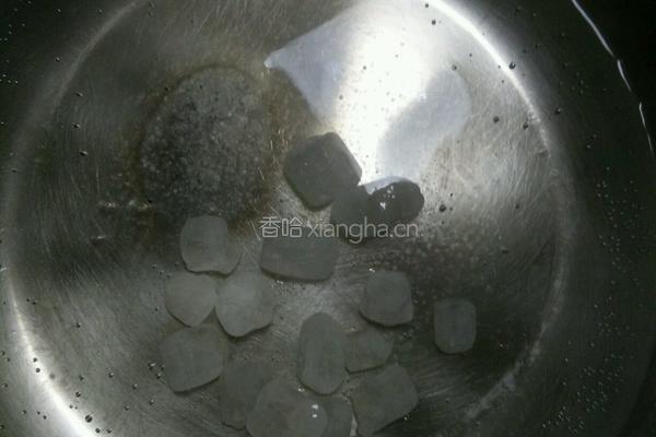 鹌鹑蛋银耳汤的做法图解3