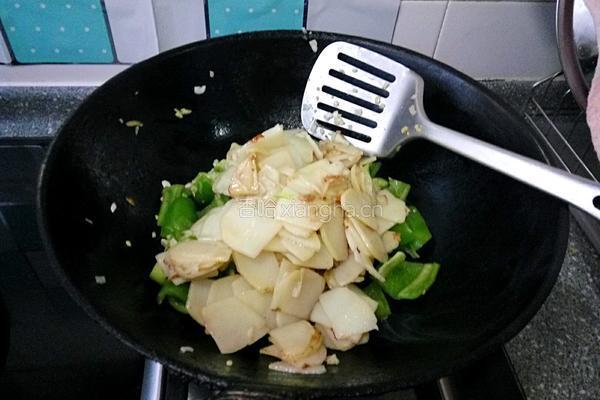 青椒炒土豆片的做法图解5