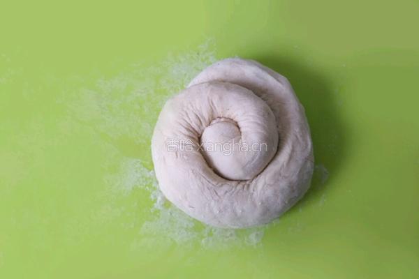 椒盐葱花饼的做法图解12