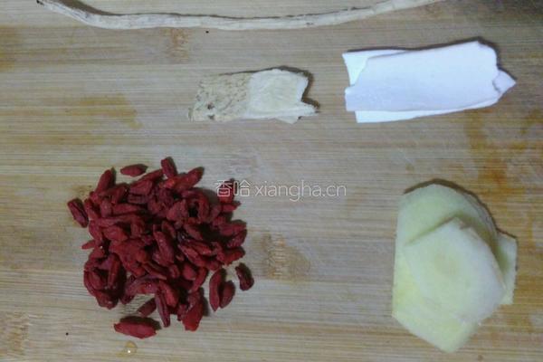 虫草花煲老母鸡汤的做法图解2