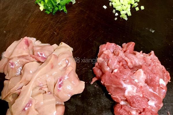 猪腰肉片汤的做法图解2