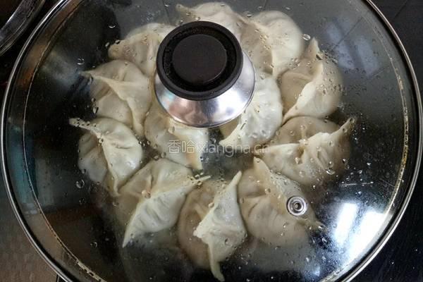 抱蛋煎饺的做法图解22