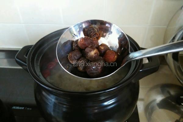  桃胶银耳羹的做法图解5