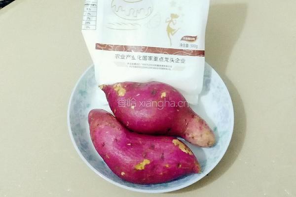 炸红薯丸子的做法图解1