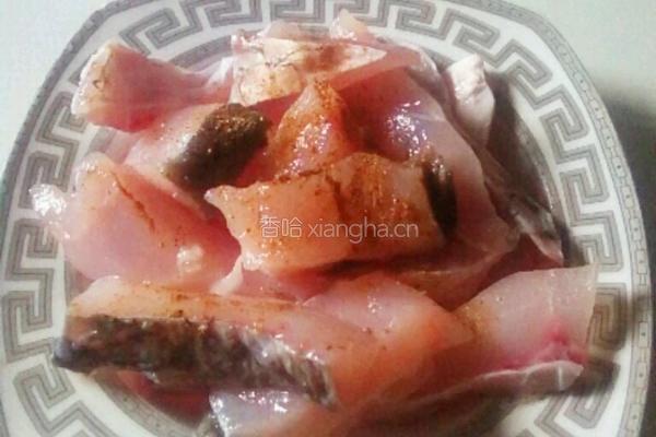 蚝油鱼块的做法图解1
