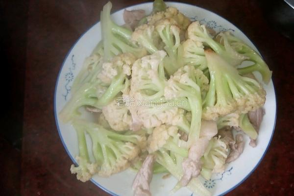 猪肉炒菜花的做法图解6