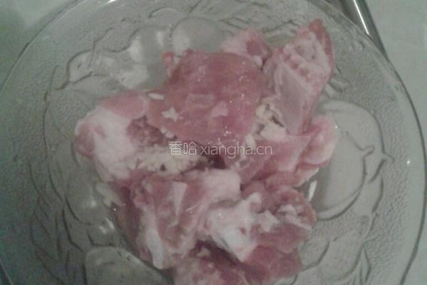 豆豉蒸排骨的做法图解1
