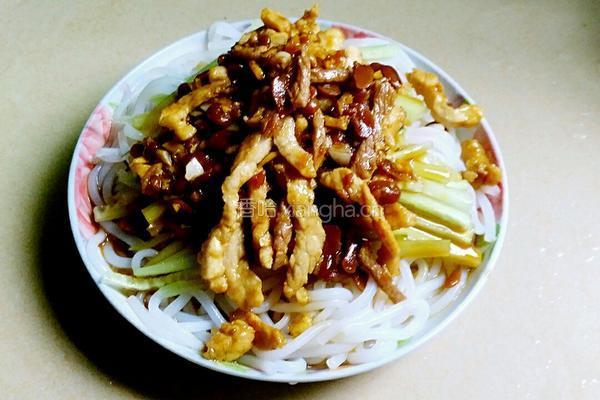 肉丝淋凉米粉