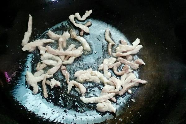 肉丝淋凉米粉的做法图解8