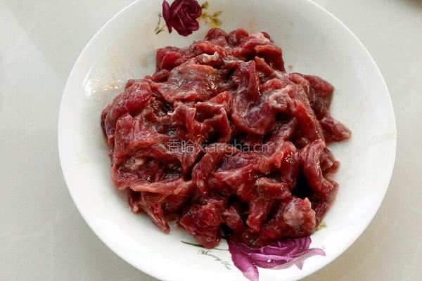 蚝油牛肉的做法图解2