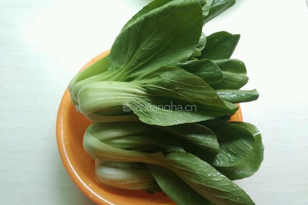 翡翠莲花的做法图解1