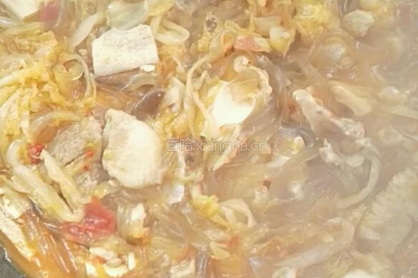 学做东北菜猪肉炖冻豆腐酸菜的做法图解5