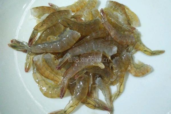 海鲜平菇汤的做法图解2
