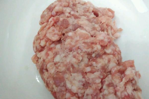 鱿鱼三鲜馅儿饺子的做法图解4