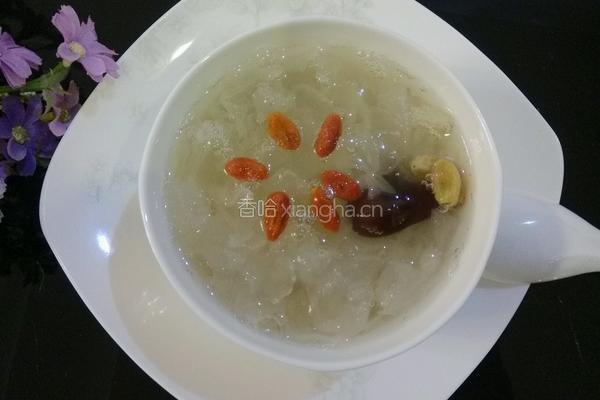 红枣银耳羹
