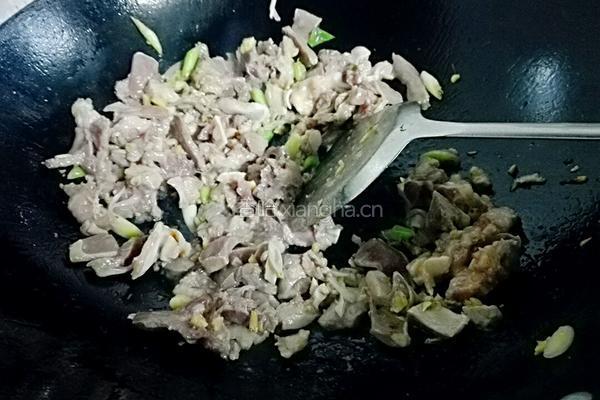 香菇炒猪舌的做法图解8
