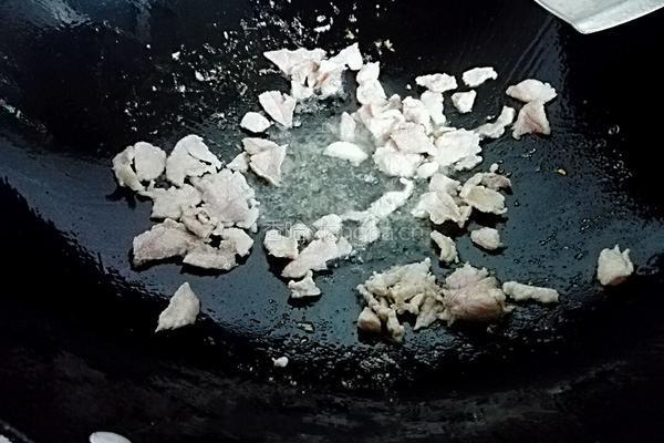 瘦肉煮番茄的做法图解3