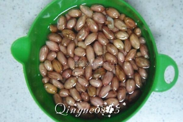 糖醋花生米的做法图解2