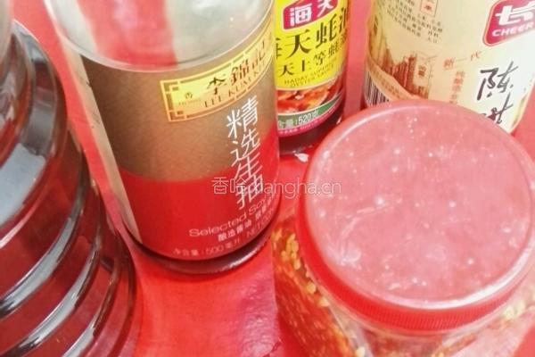 凉拌香菜、豆腐丝的做法图解3