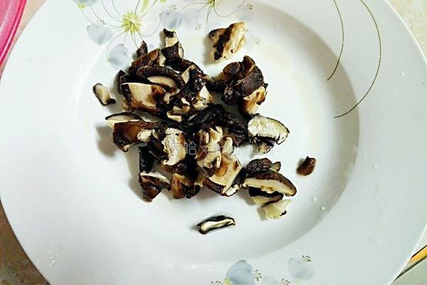 碗豆排骨饭的做法图解3