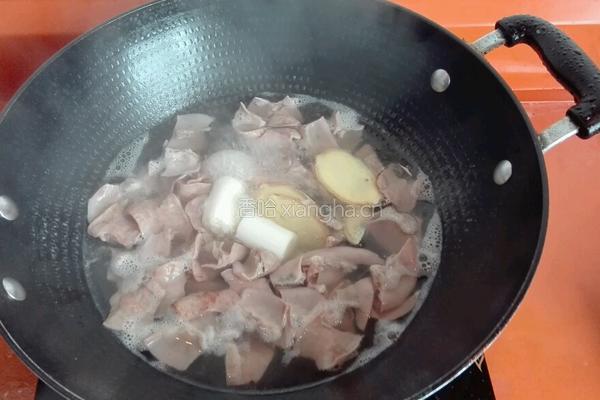牛肠炖豆腐的做法图解4