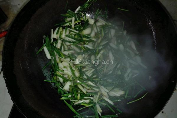 荞头炒鸭边腿的做法图解6