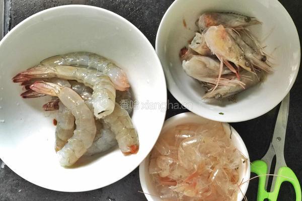 泰式柠香蒜蓉胡椒虾的做法图解2